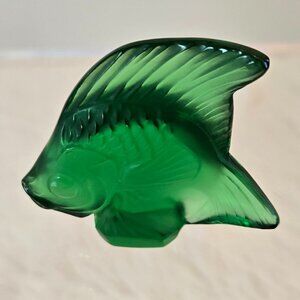 LALIQUE Crystal Emerald Luster Fish Sculpture